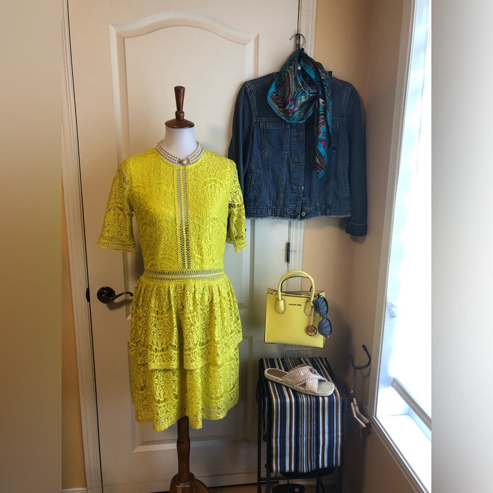 Missguided Lemon Lace Tiered Midi Dress